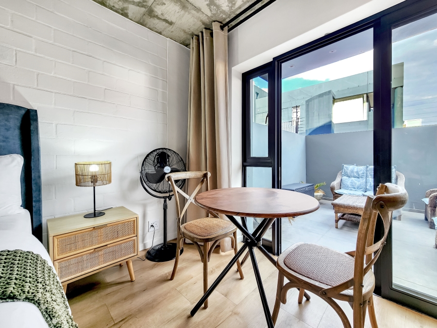 0 Bedroom Property for Sale in Sea Point Western Cape